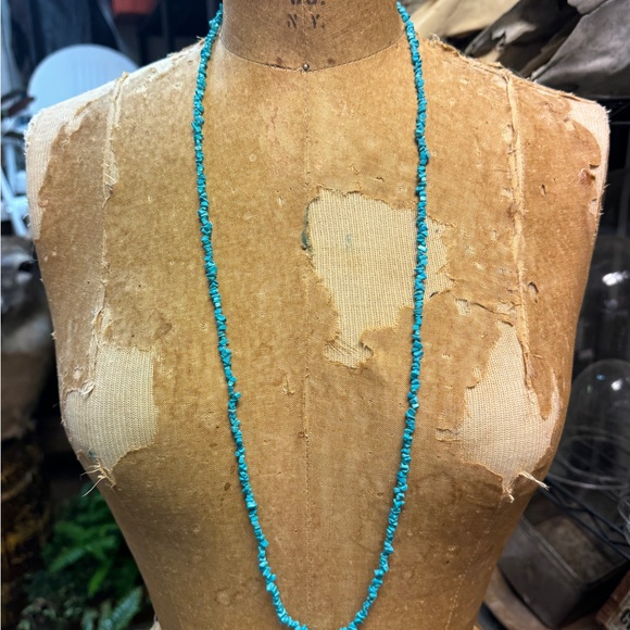 Jewelry - Turquoise Beaded Necklace